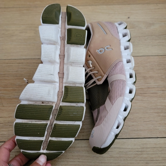 On Cloud 5 Running Women's 9 - Picture 2 of 6